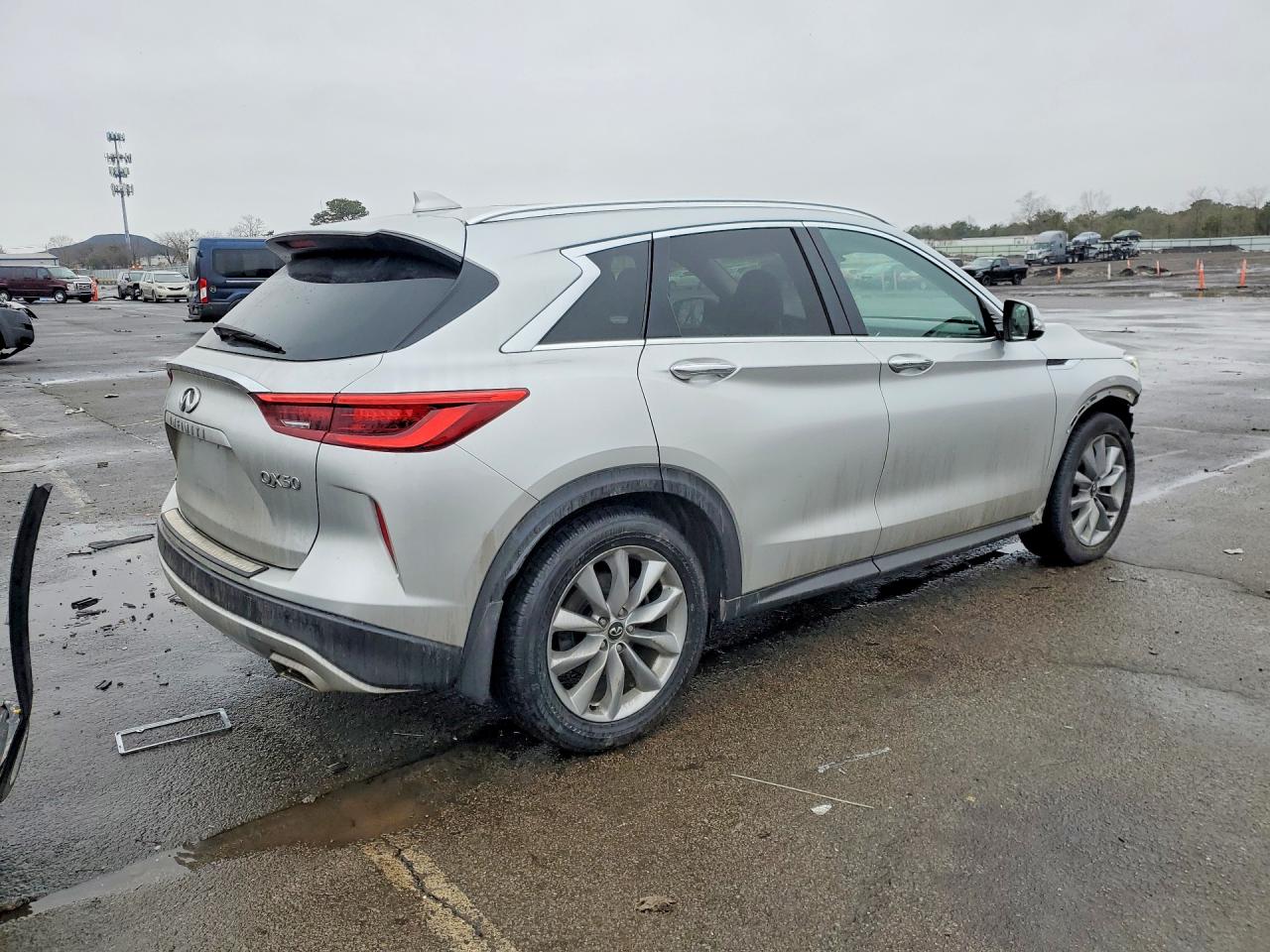 2019 INFINITI QX50 ESSENTIAL — снимка 3