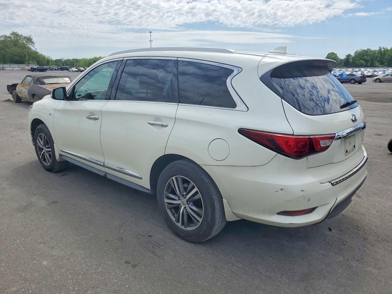 2017 INFINITI QX60 BASE — снимка 2