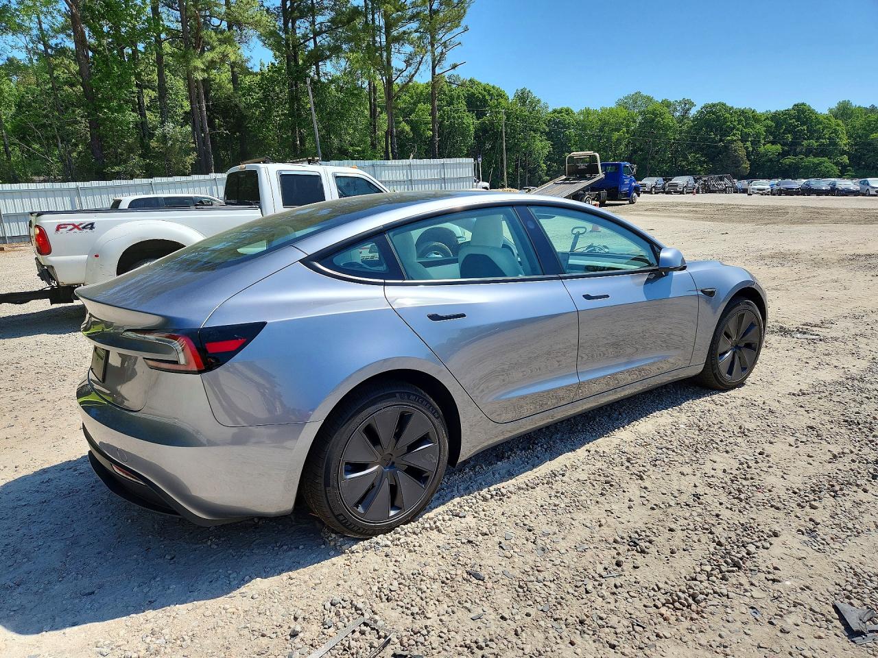 2026 TESLA MODEL 3 — снимка 3