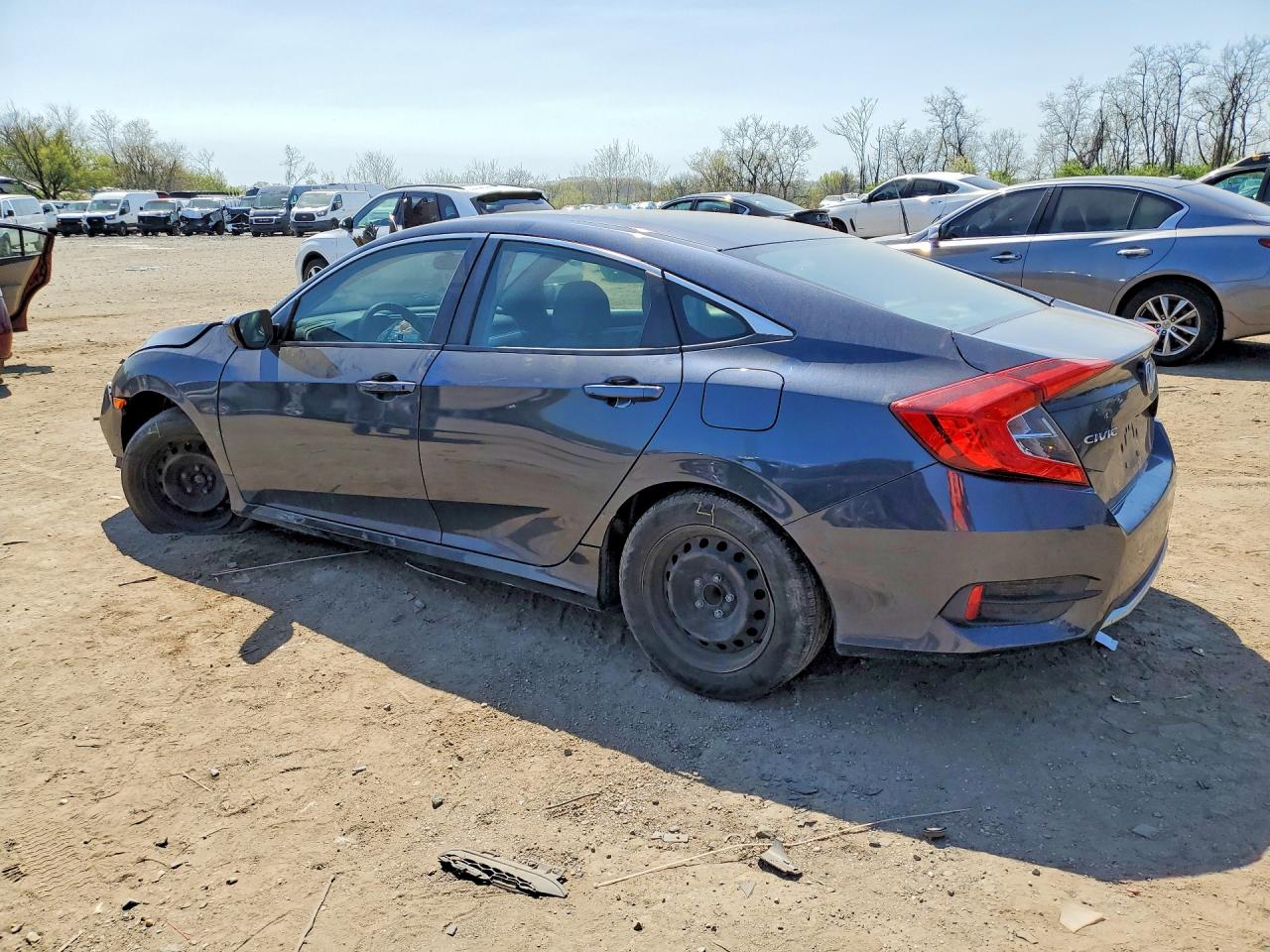 2019 HONDA CIVIC LX — снимка 2