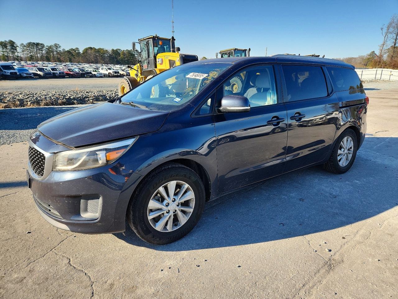 2016 KIA SEDONA LX