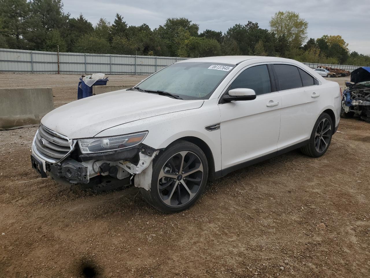 2016 FORD TAURUS SEL