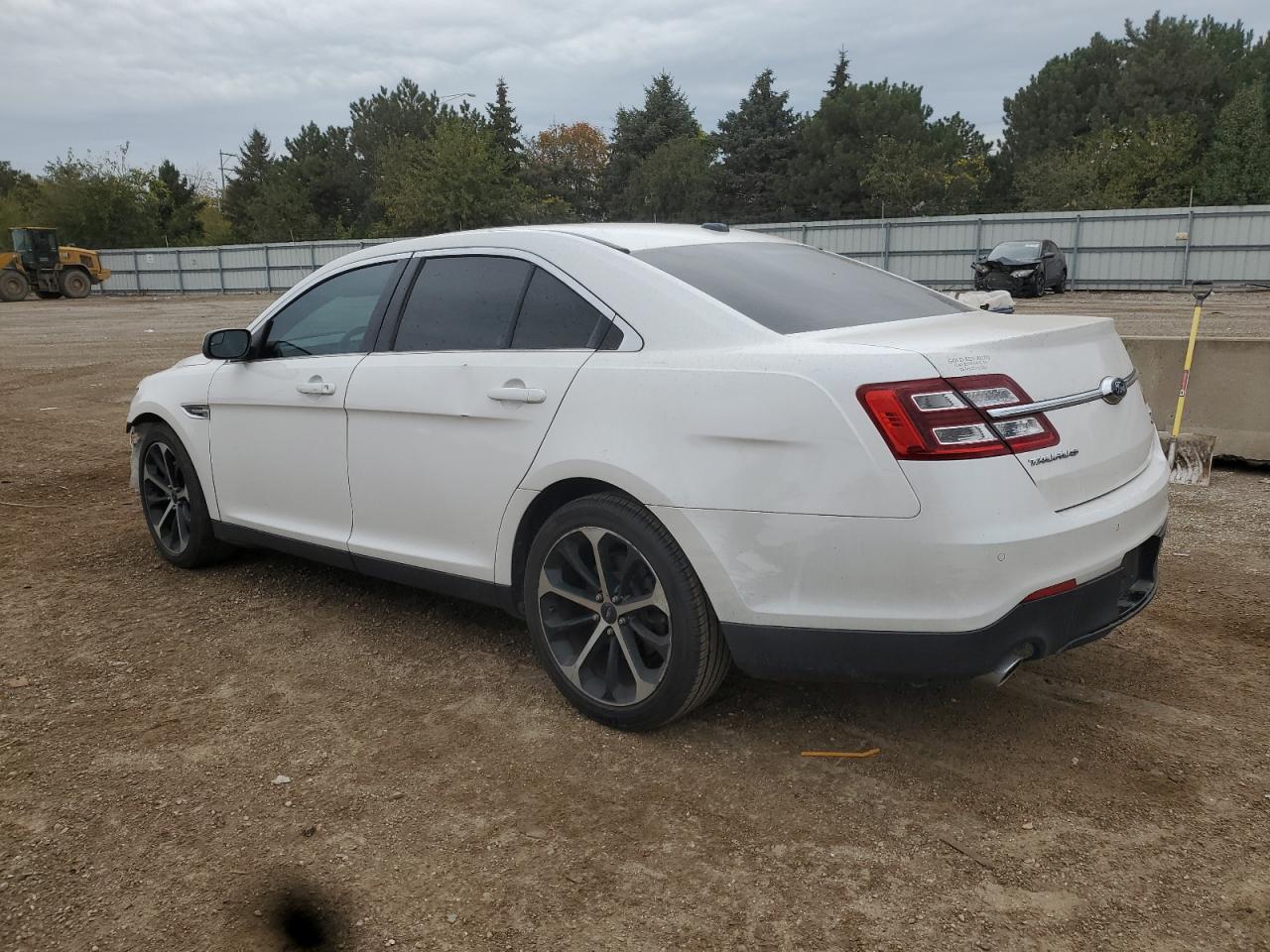 2016 FORD TAURUS SEL — снимка 2