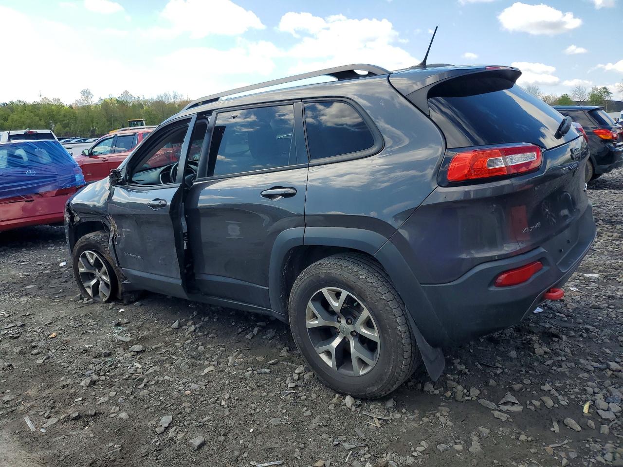 2015 JEEP CHEROKEE TRAILHAWK — снимка 2