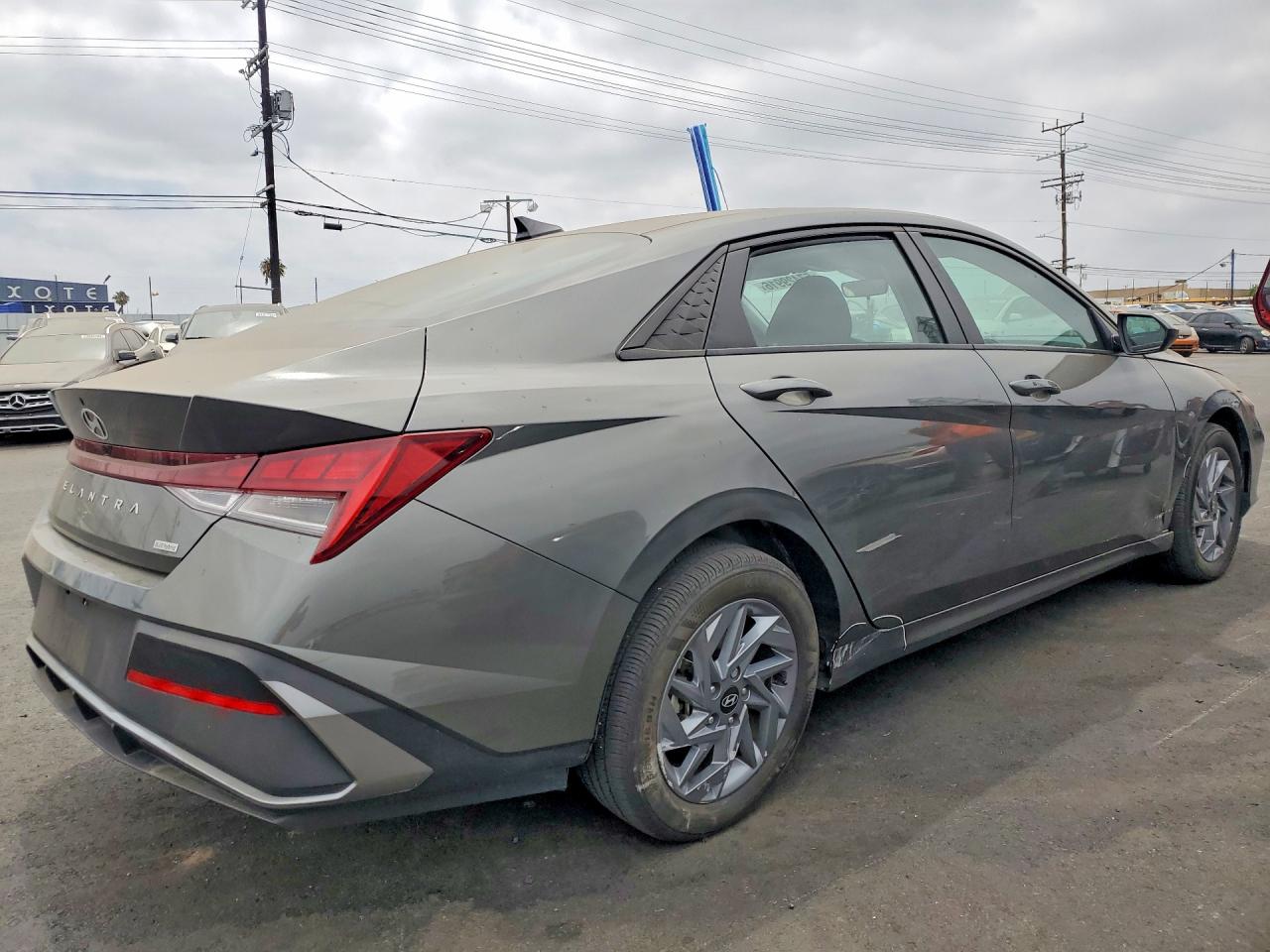 2025 HYUNDAI ELANTRA HYBRID BLUE — снимка 3