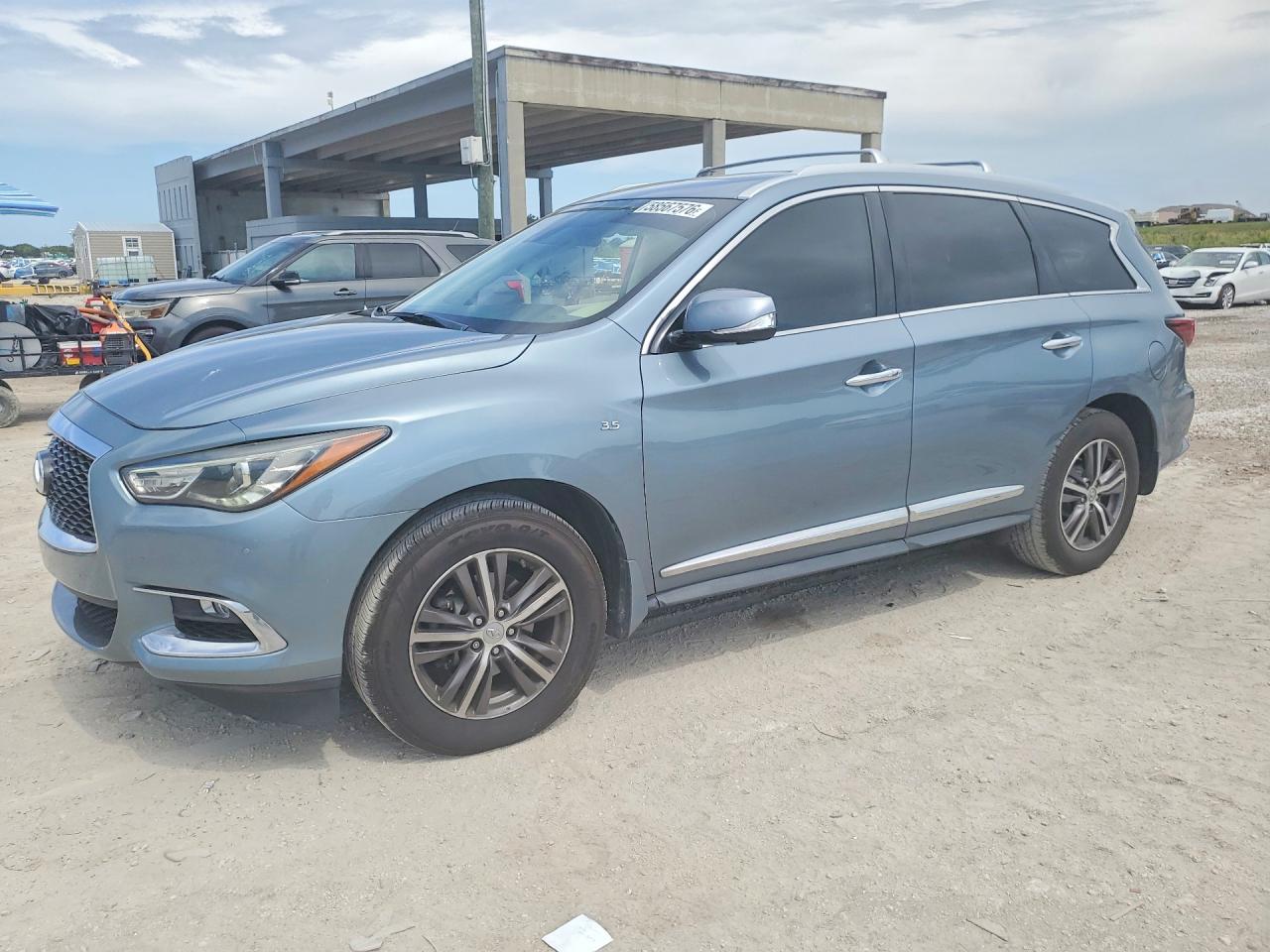 2019 INFINITI QX60 LUXE