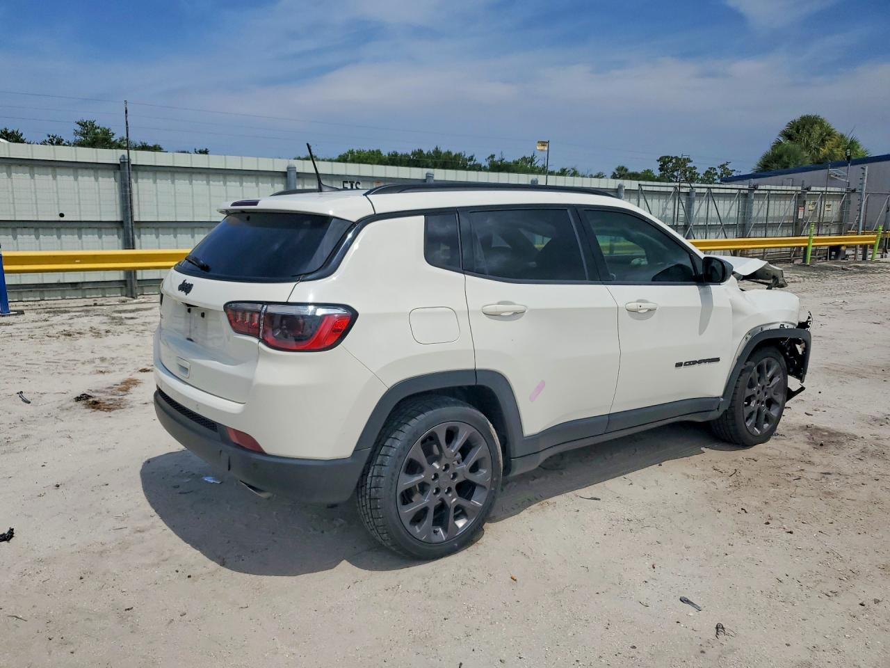 2021 JEEP COMPASS 80TH EDITION — снимка 3