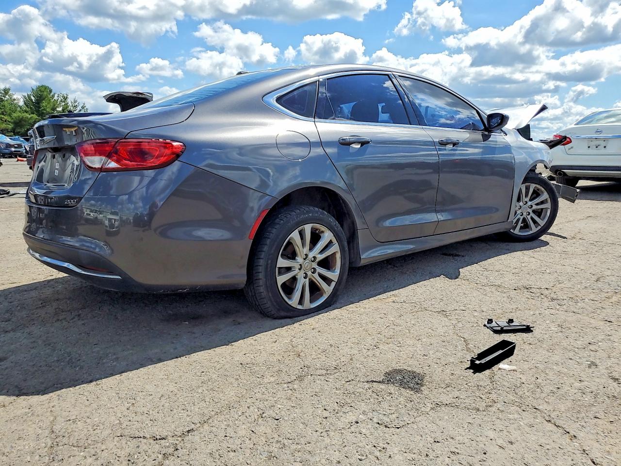 2015 CHRYSLER 200 LIMITED — снимка 3