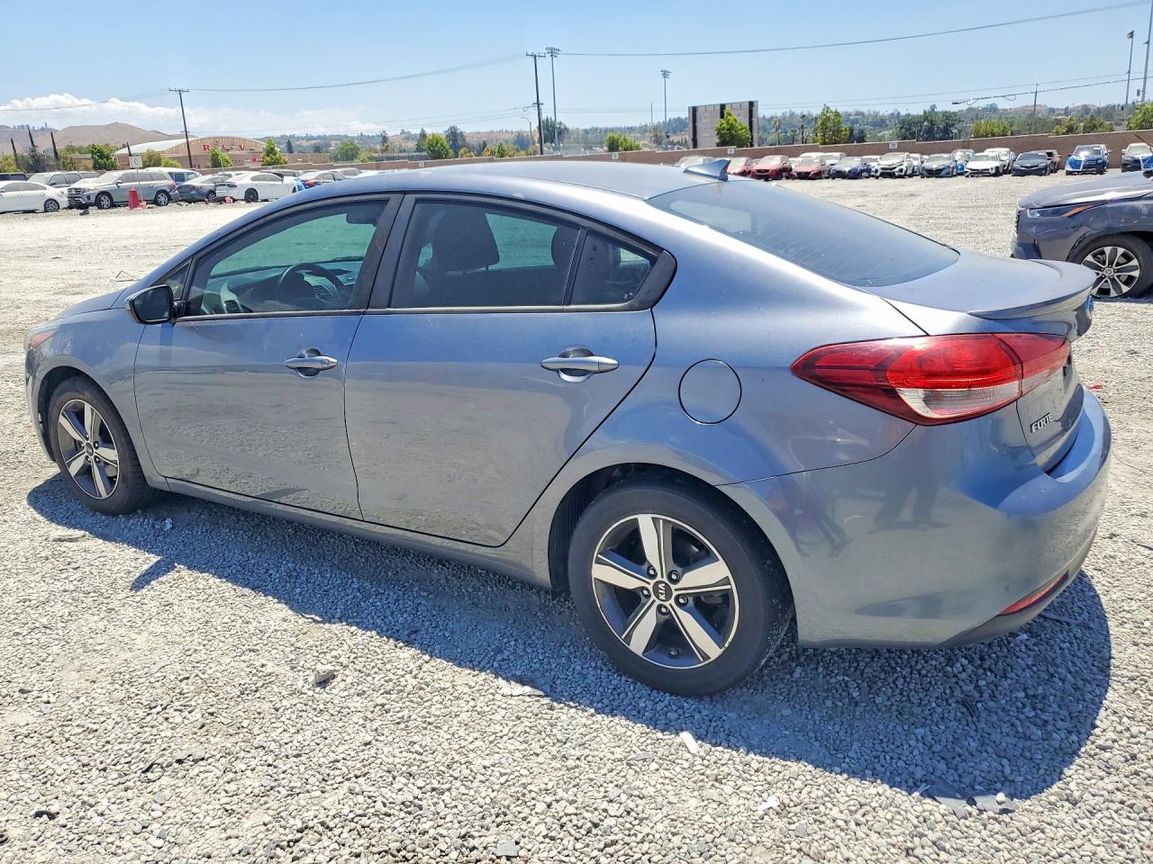 2018 KIA FORTE S — снимка 2