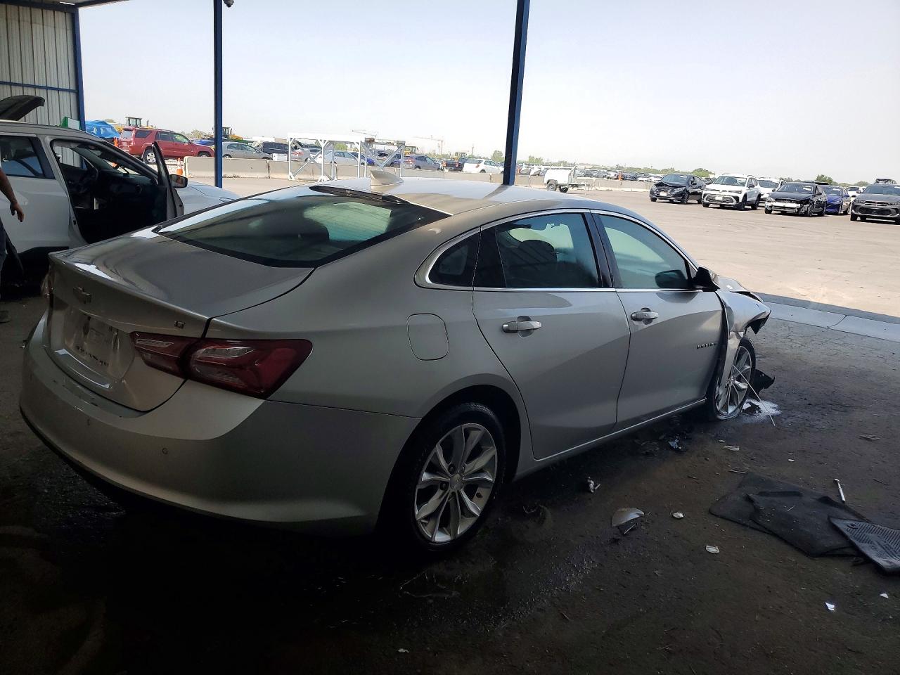 2022 CHEVROLET MALIBU LT — снимка 3