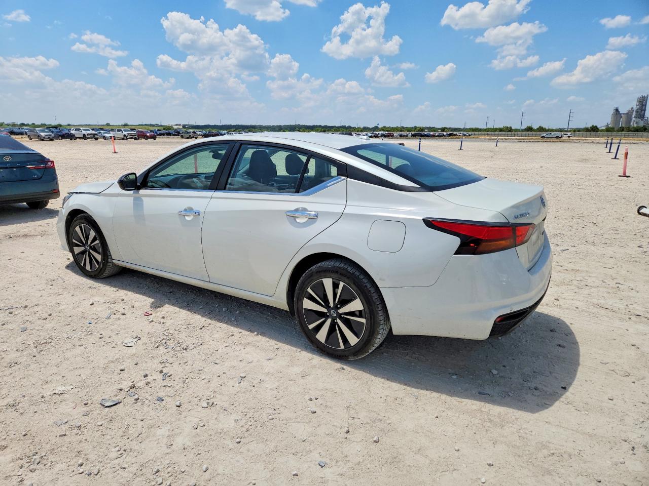 2022 NISSAN ALTIMA SV — снимка 2
