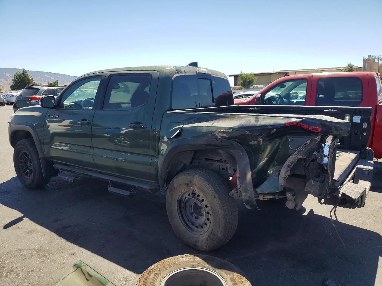 2020 TOYOTA TACOMA TRD PRO — снимка 2