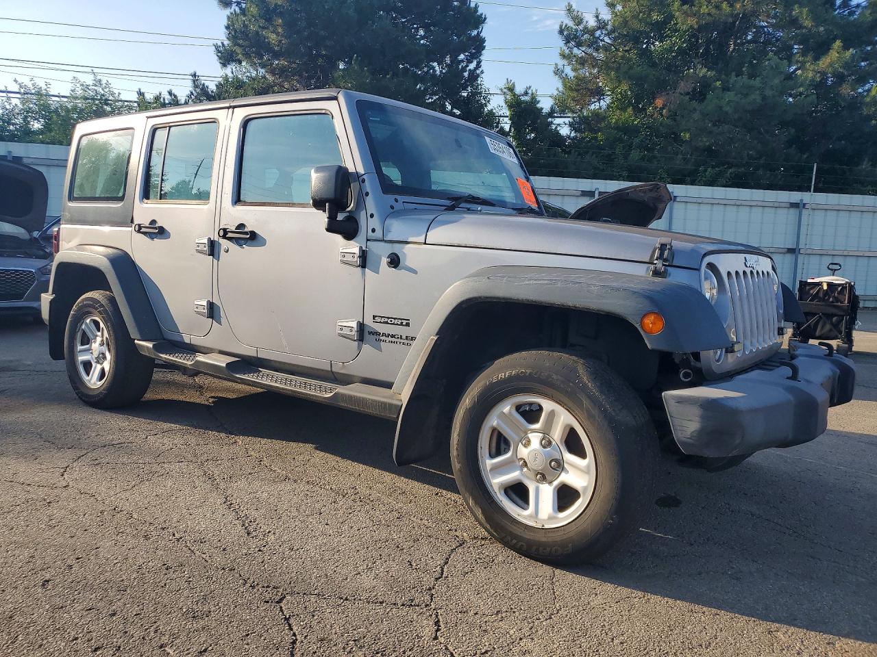 2016 JEEP WRANGLER UNLIMITED SPORT — снимка 4