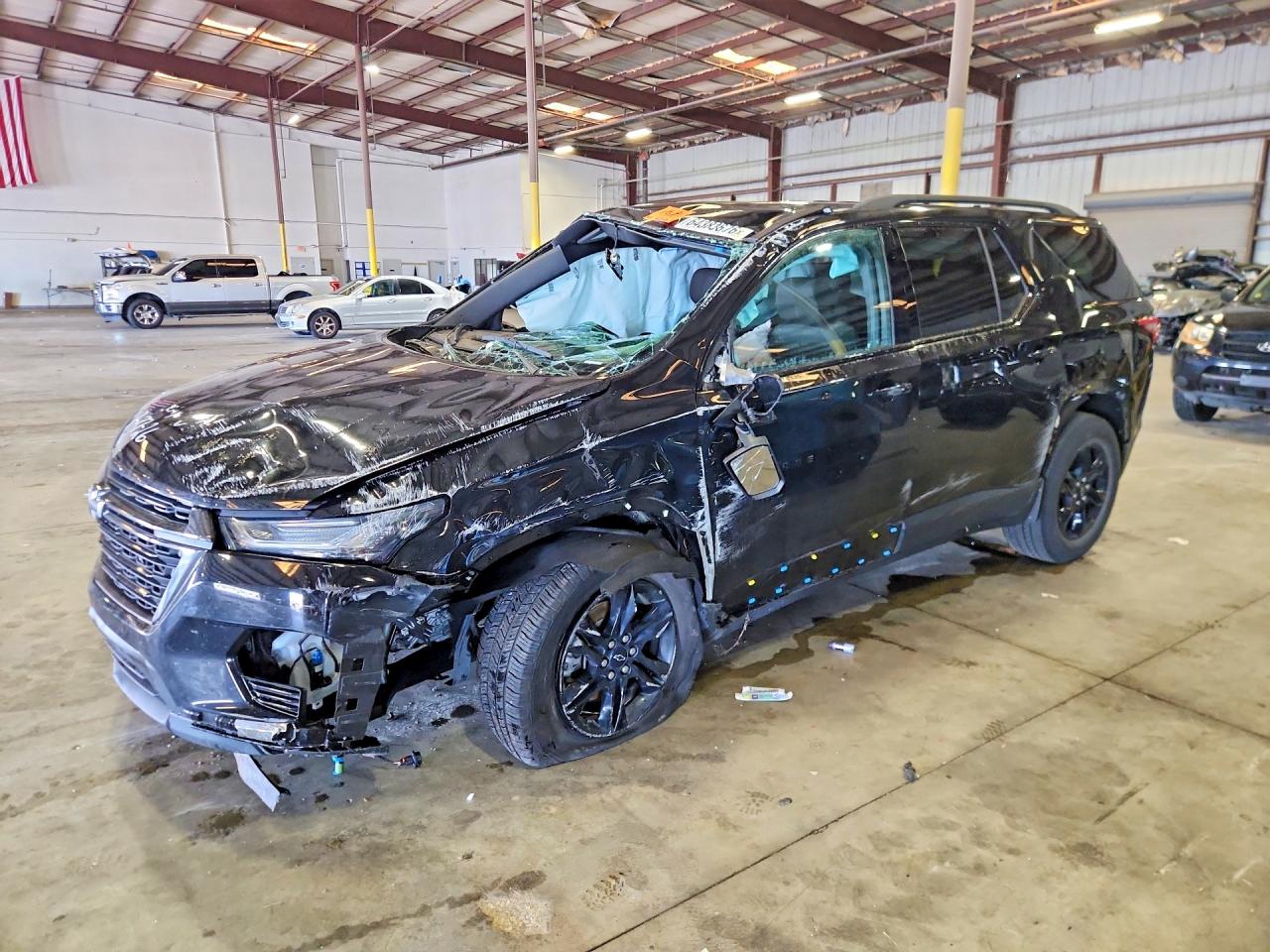 2023 CHEVROLET TRAVERSE LT