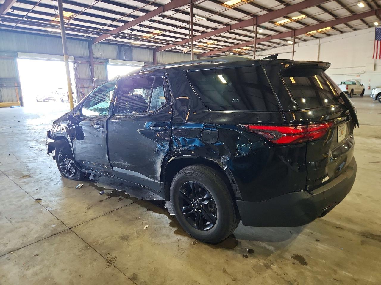 2023 CHEVROLET TRAVERSE LT — снимка 2