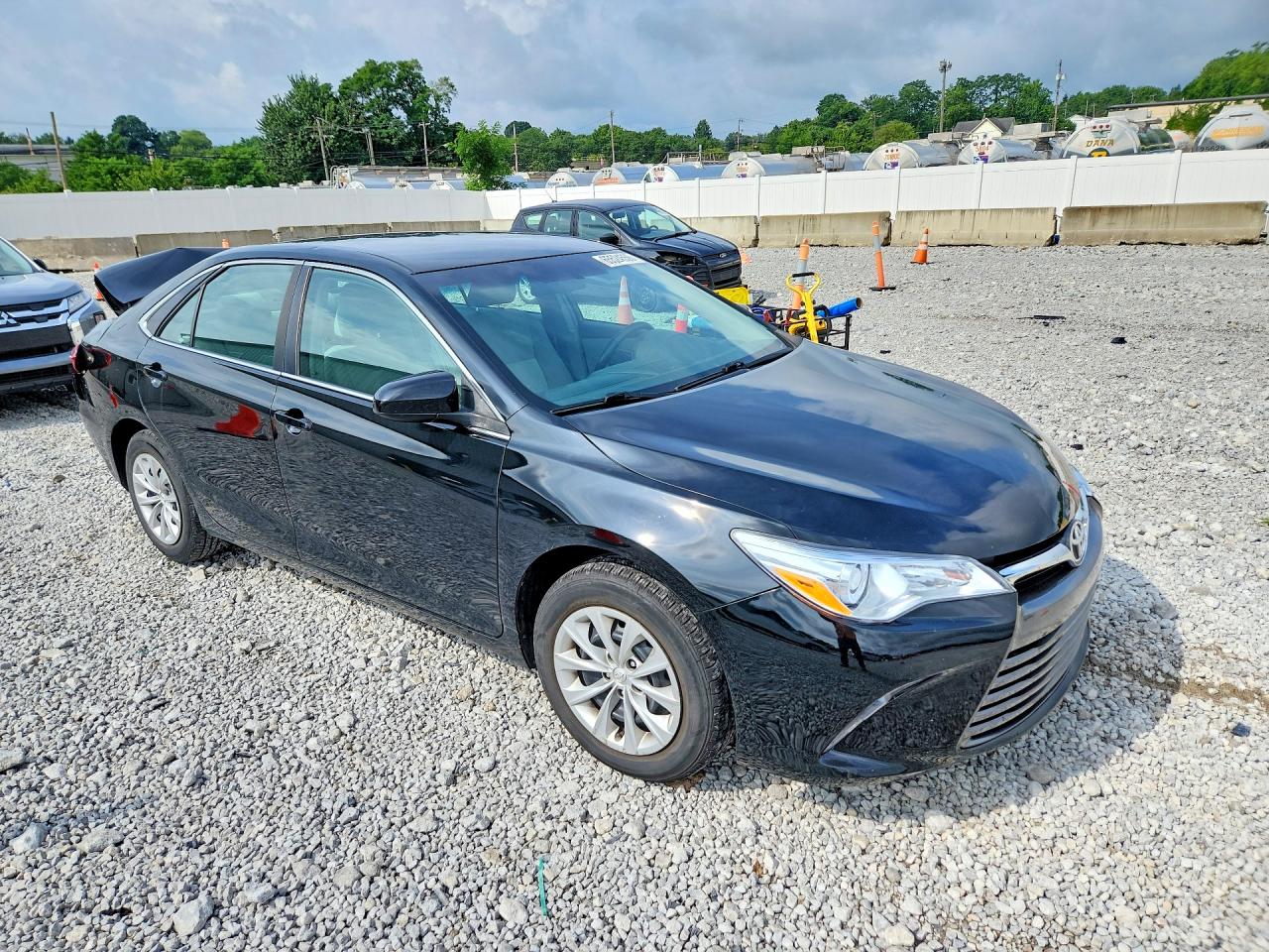 2015 TOYOTA CAMRY LE — снимка 4