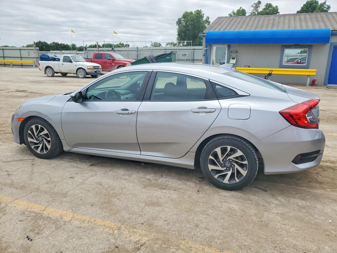 2017 HONDA CIVIC EX — снимка 2
