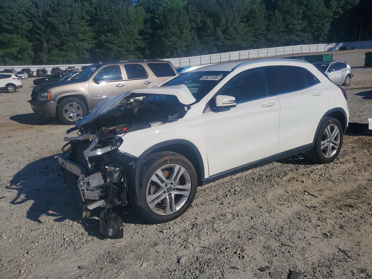 2020 MERCEDES-BENZ GLA 250