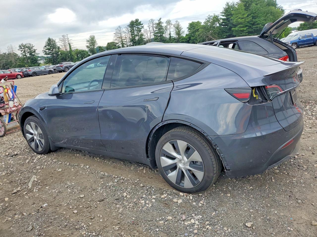 2023 TESLA MODEL Y — снимка 2