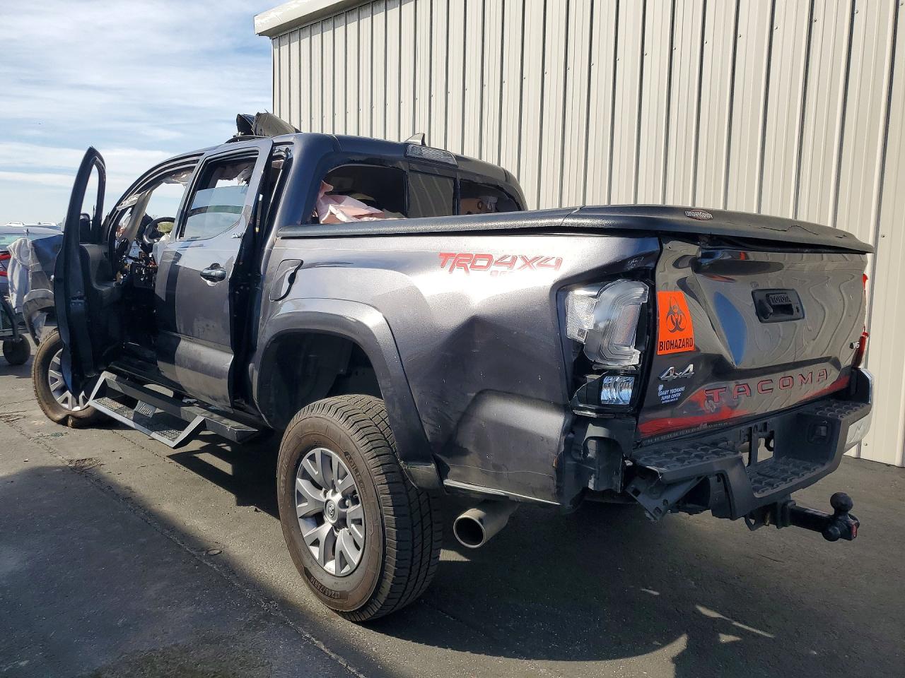 2018 TOYOTA TACOMA SR5 V6 — снимка 2