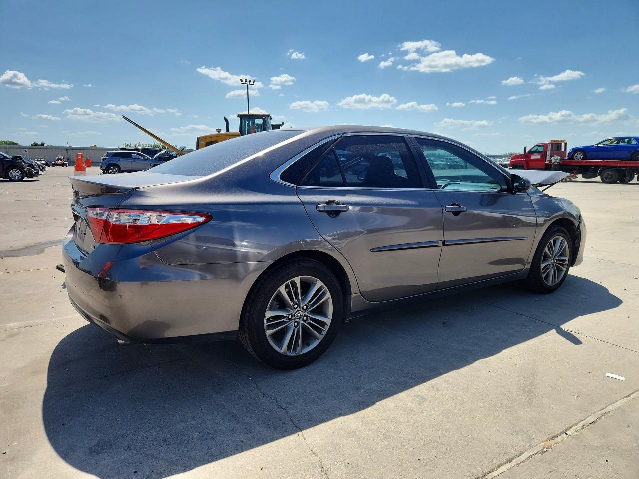 2016 TOYOTA CAMRY SE — снимка 3