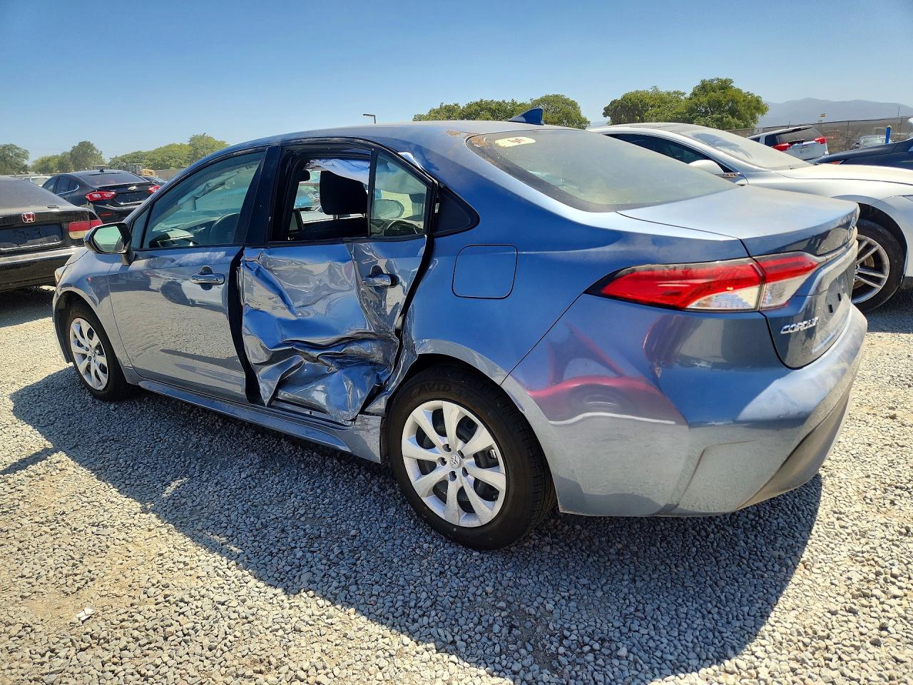 2026 TOYOTA COROLLA HYBRID LE — снимка 2