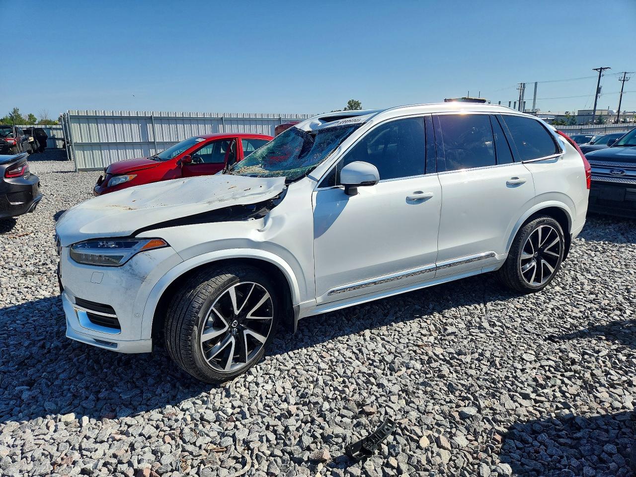 2025 VOLVO XC90 PLUS