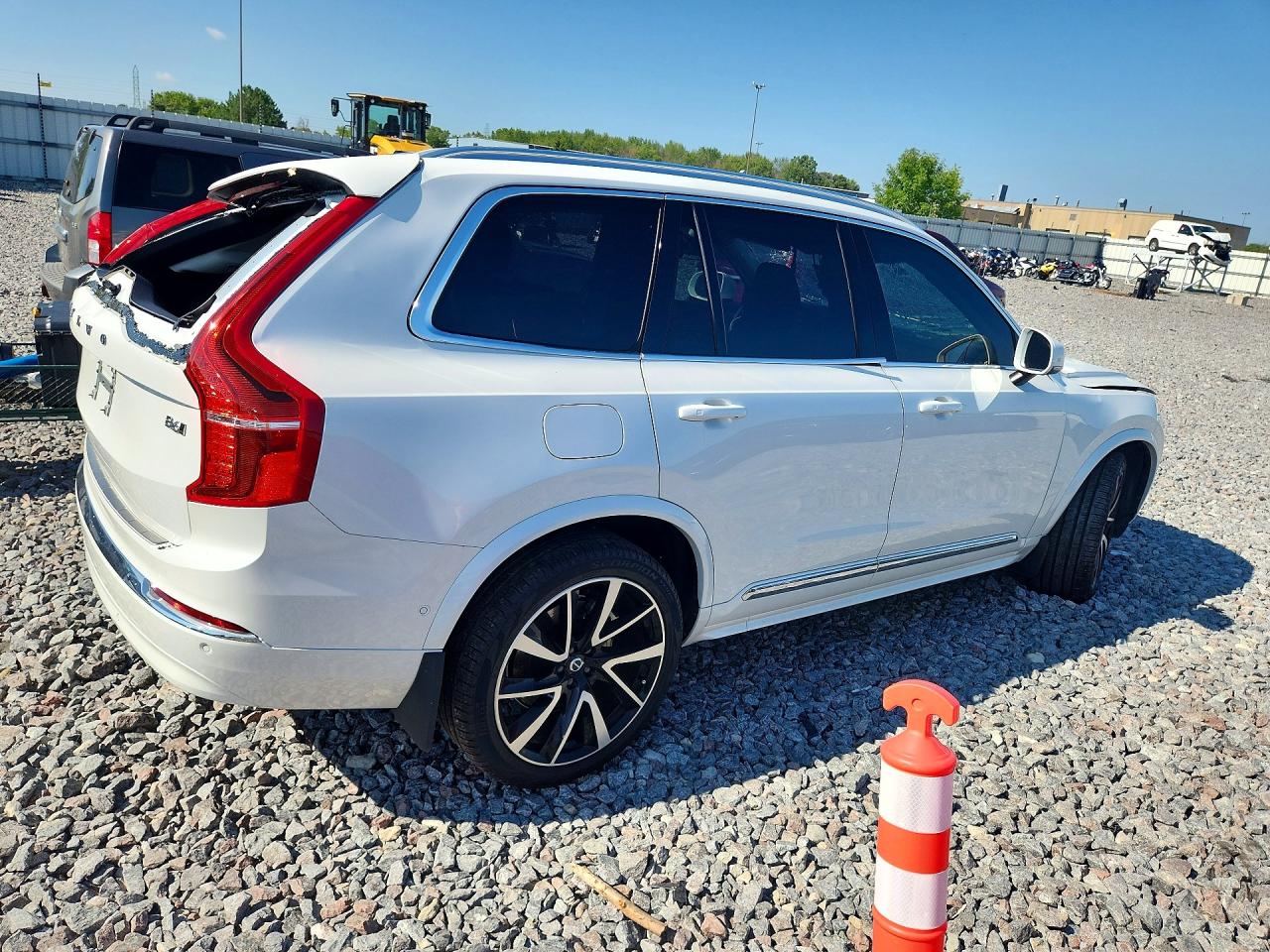 2025 VOLVO XC90 PLUS — снимка 3