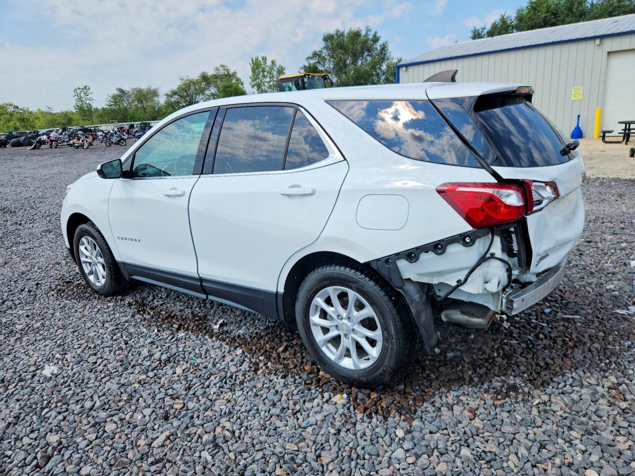 2020 CHEVROLET EQUINOX LT — снимка 2