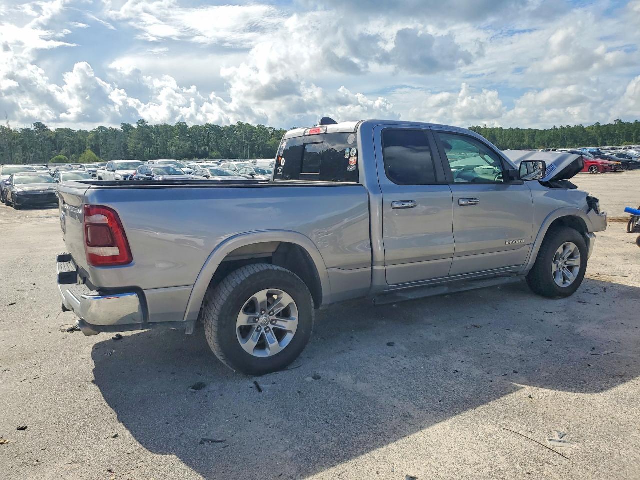 2019 RAM 1500 LARAMIE — снимка 3