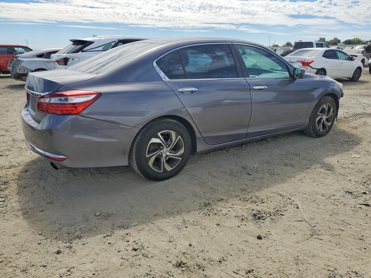 2017 HONDA ACCORD LX — снимка 3