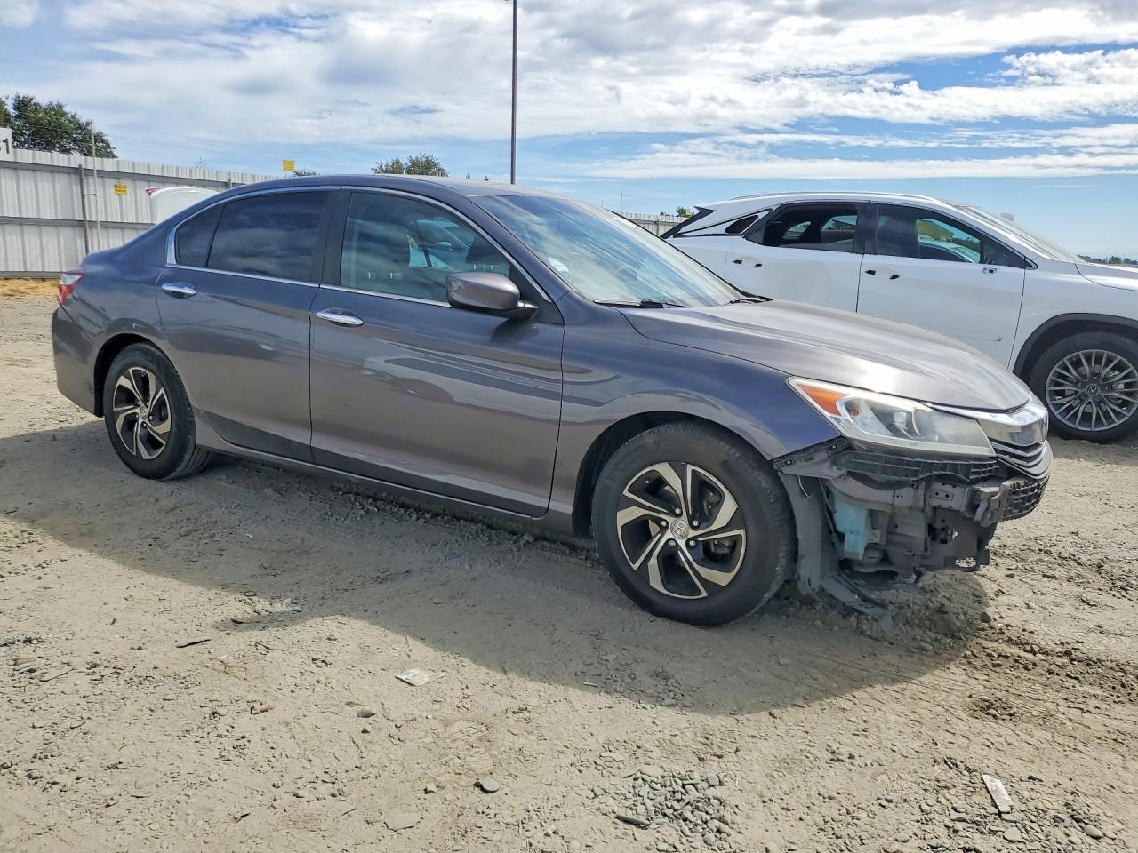 2017 HONDA ACCORD LX — снимка 4