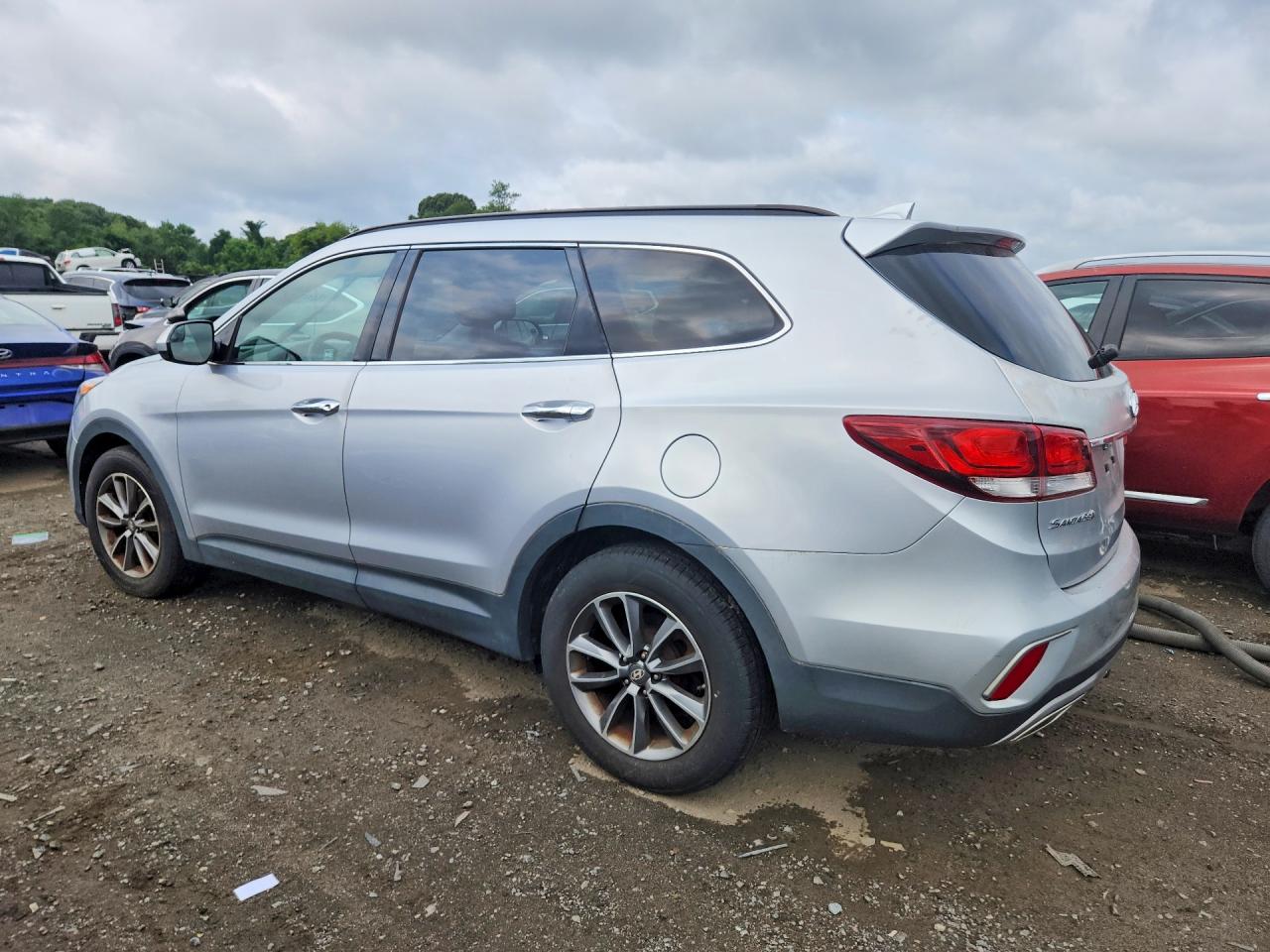 2017 HYUNDAI SANTA FE SE — снимка 2
