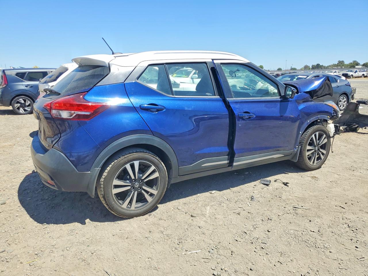 2019 NISSAN KICKS SR — снимка 3
