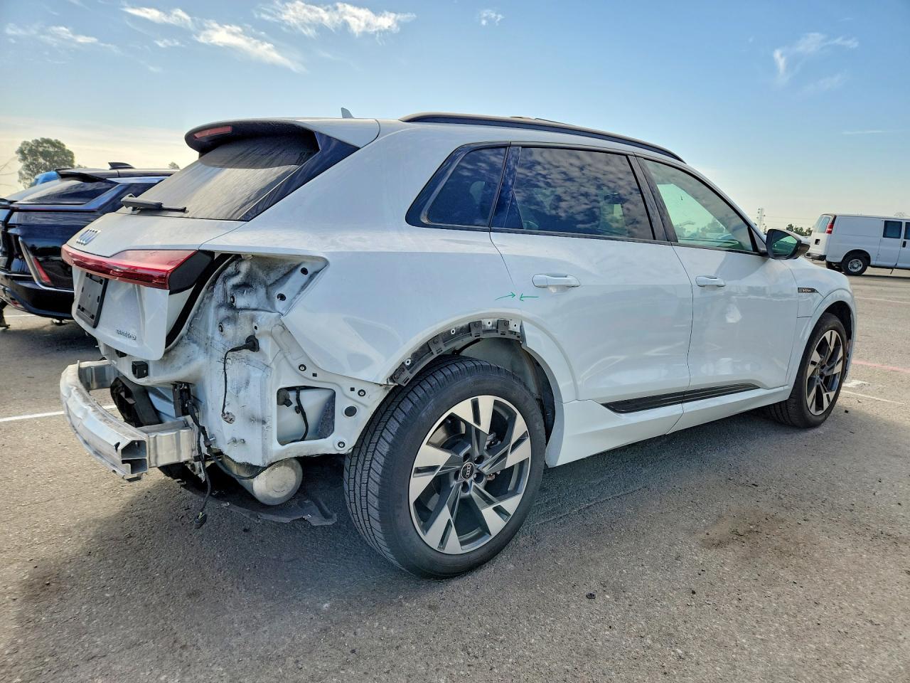 2021 AUDI E-TRON PREMIUM — снимка 3