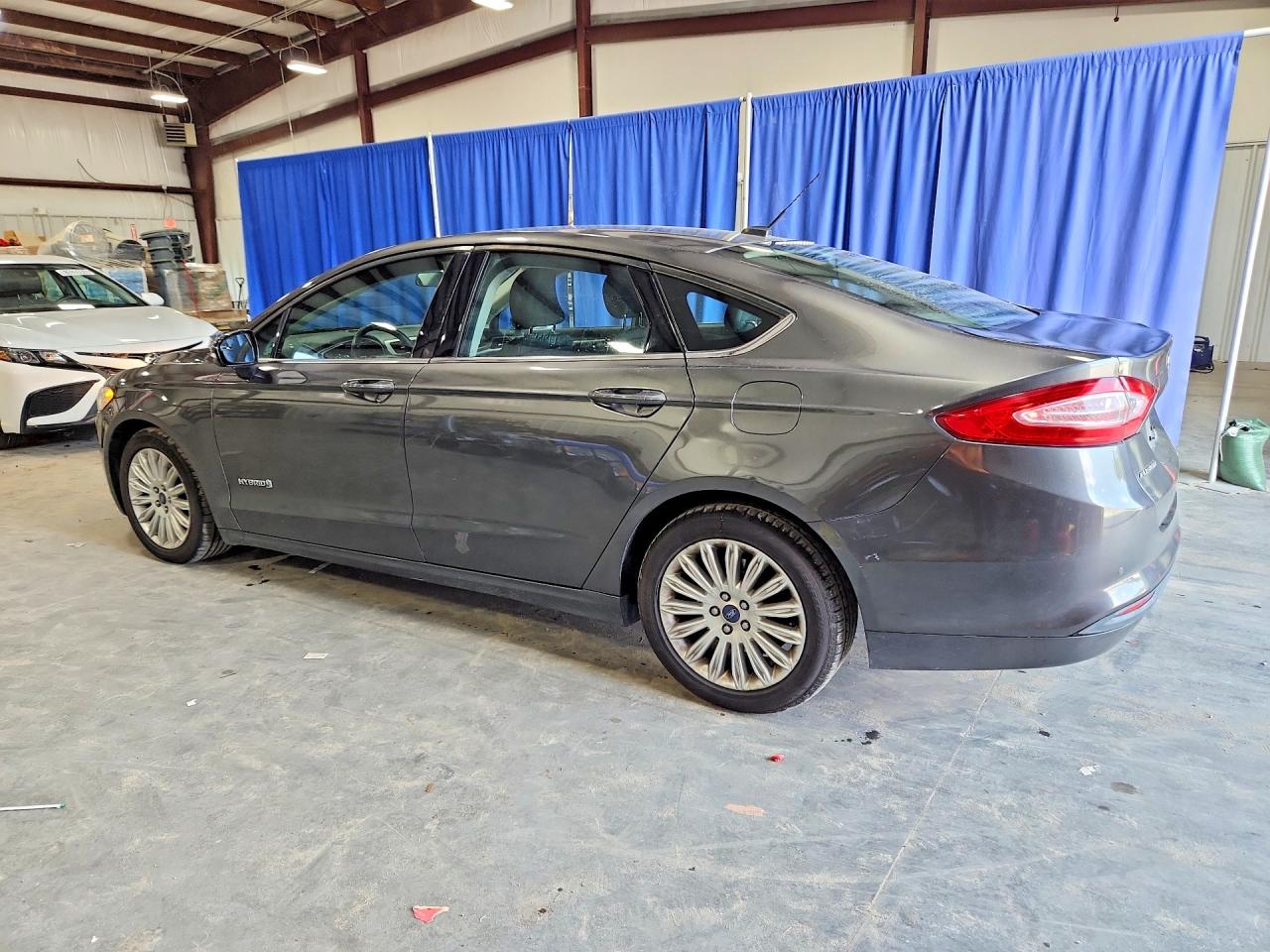2016 FORD FUSION SE HYBRID — снимка 2
