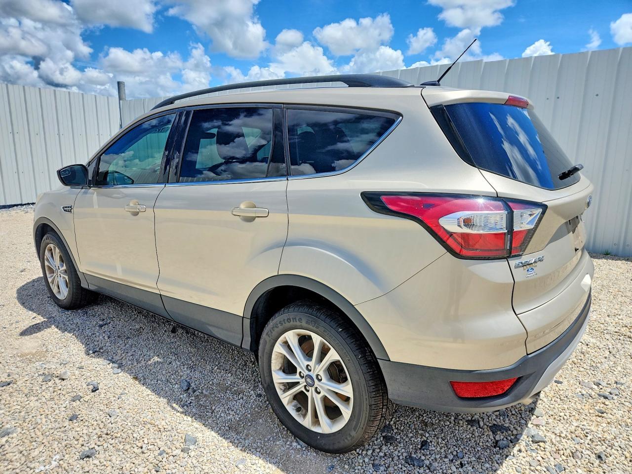 2018 FORD ESCAPE SE — снимка 2
