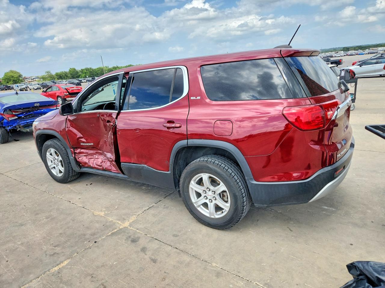 2017 GMC ACADIA SLE — снимка 2