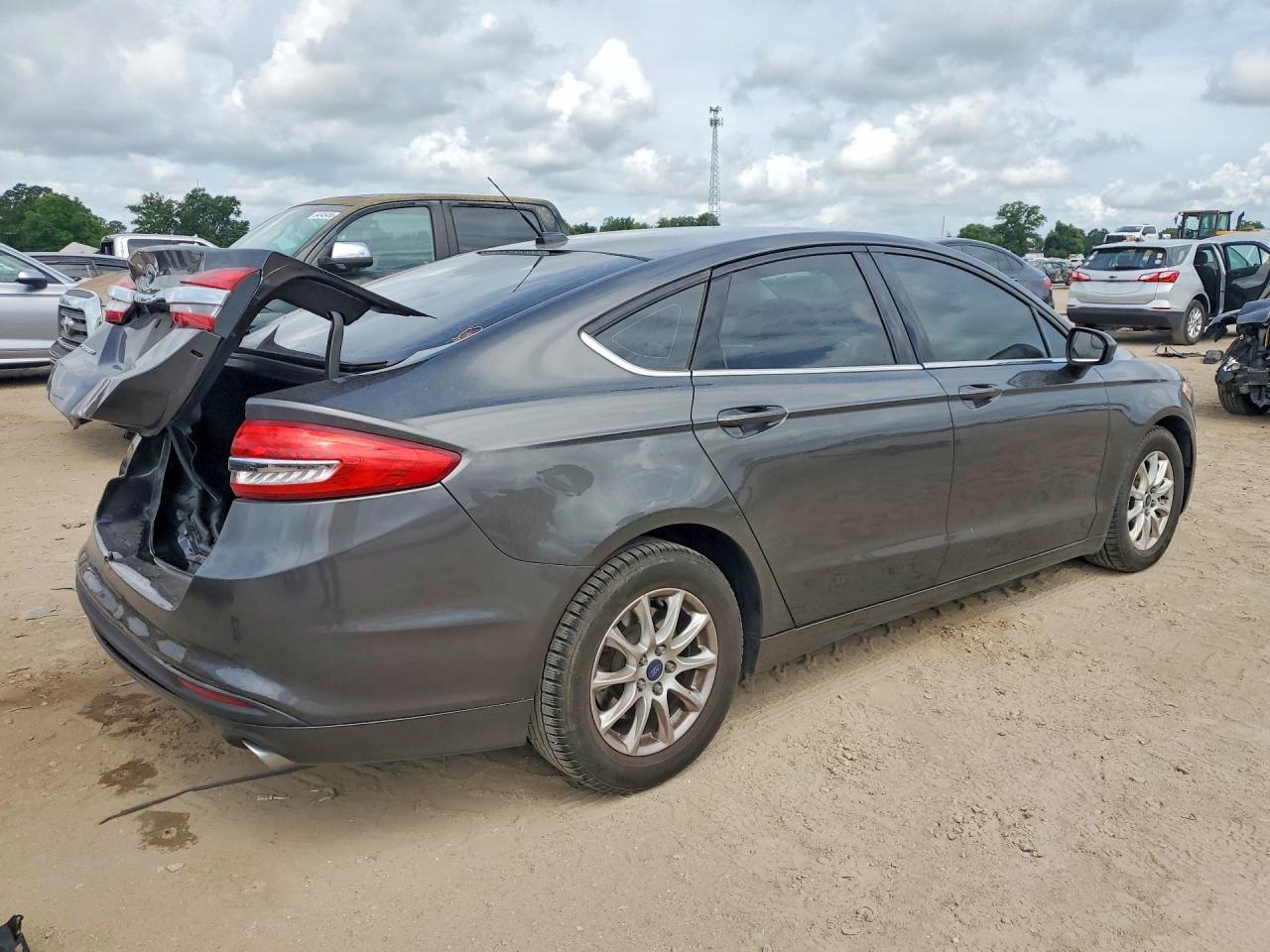 2018 FORD FUSION S — снимка 3