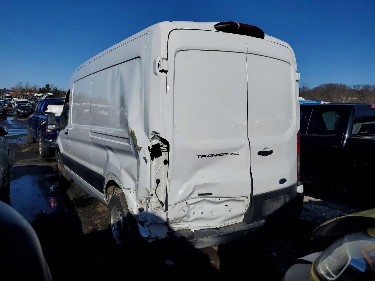 2023 FORD TRANSIT T-250 — снимка 2