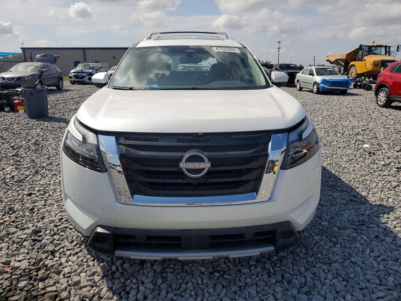 2025 NISSAN PATHFINDER SL — снимка 5