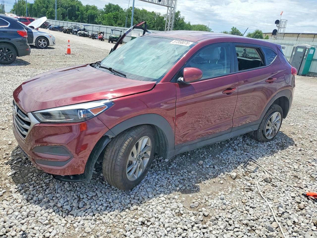 2017 HYUNDAI TUCSON SE