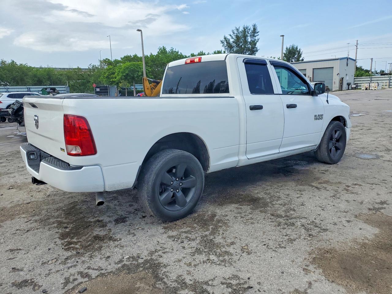 2019 RAM 1500 CLASSIC TRADESMAN — снимка 3
