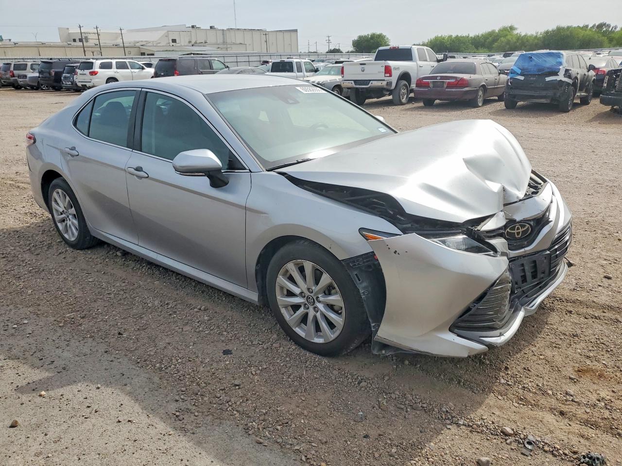 2018 TOYOTA CAMRY LE — снимка 4