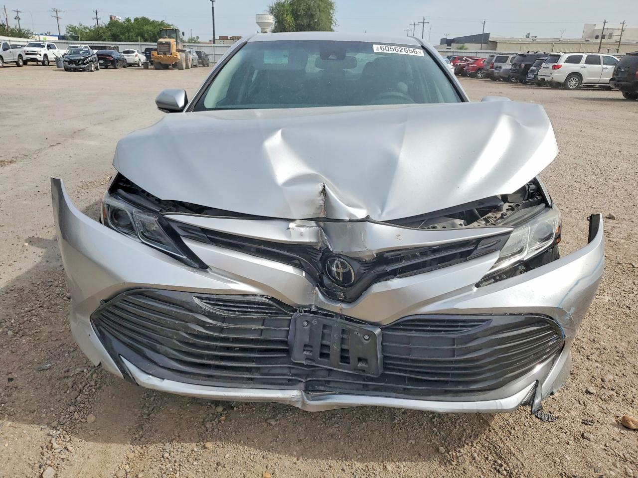 2018 TOYOTA CAMRY LE — снимка 5