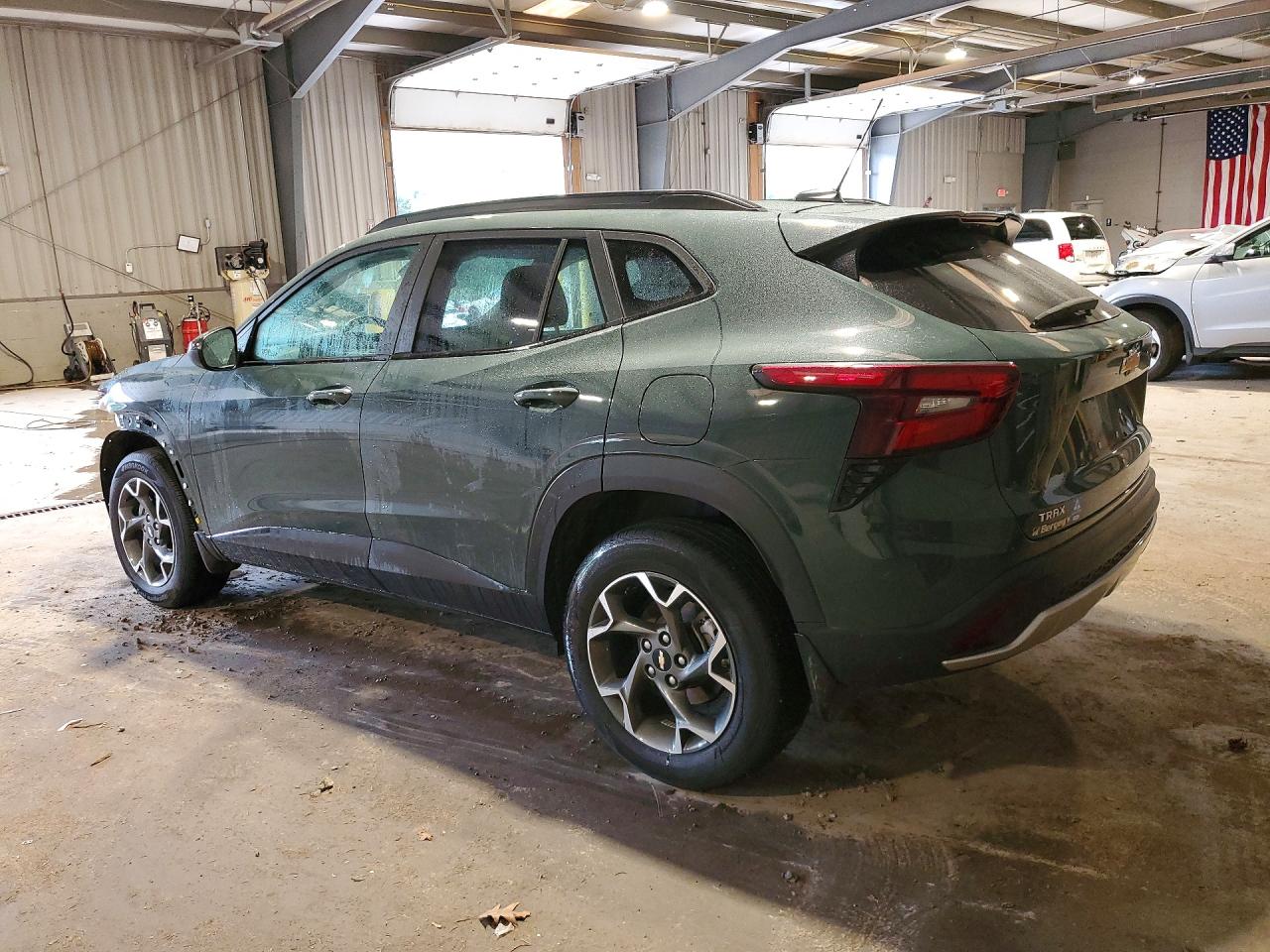 2025 CHEVROLET TRAX 1LT — снимка 2