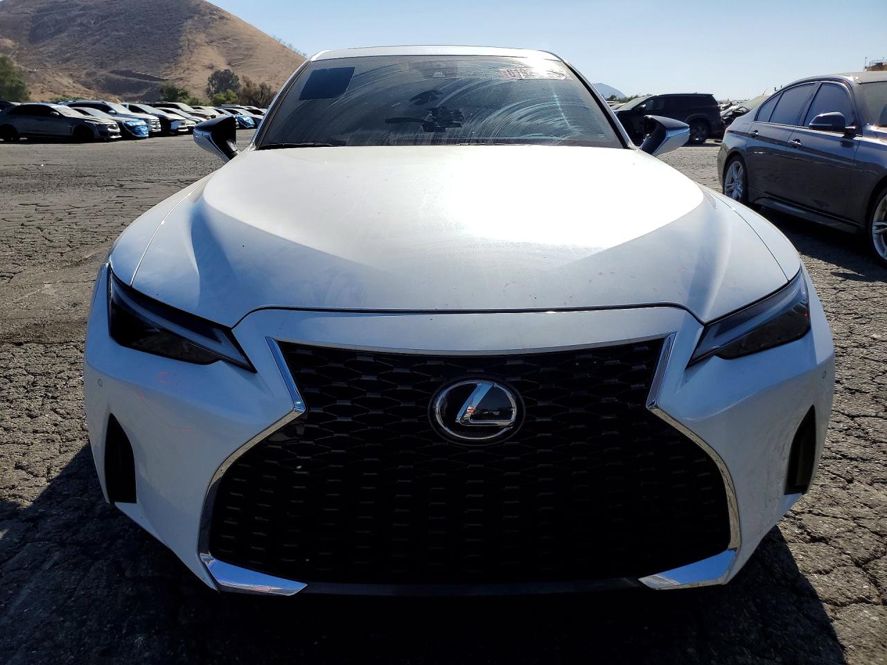 2023 LEXUS IS 300 — снимка 5