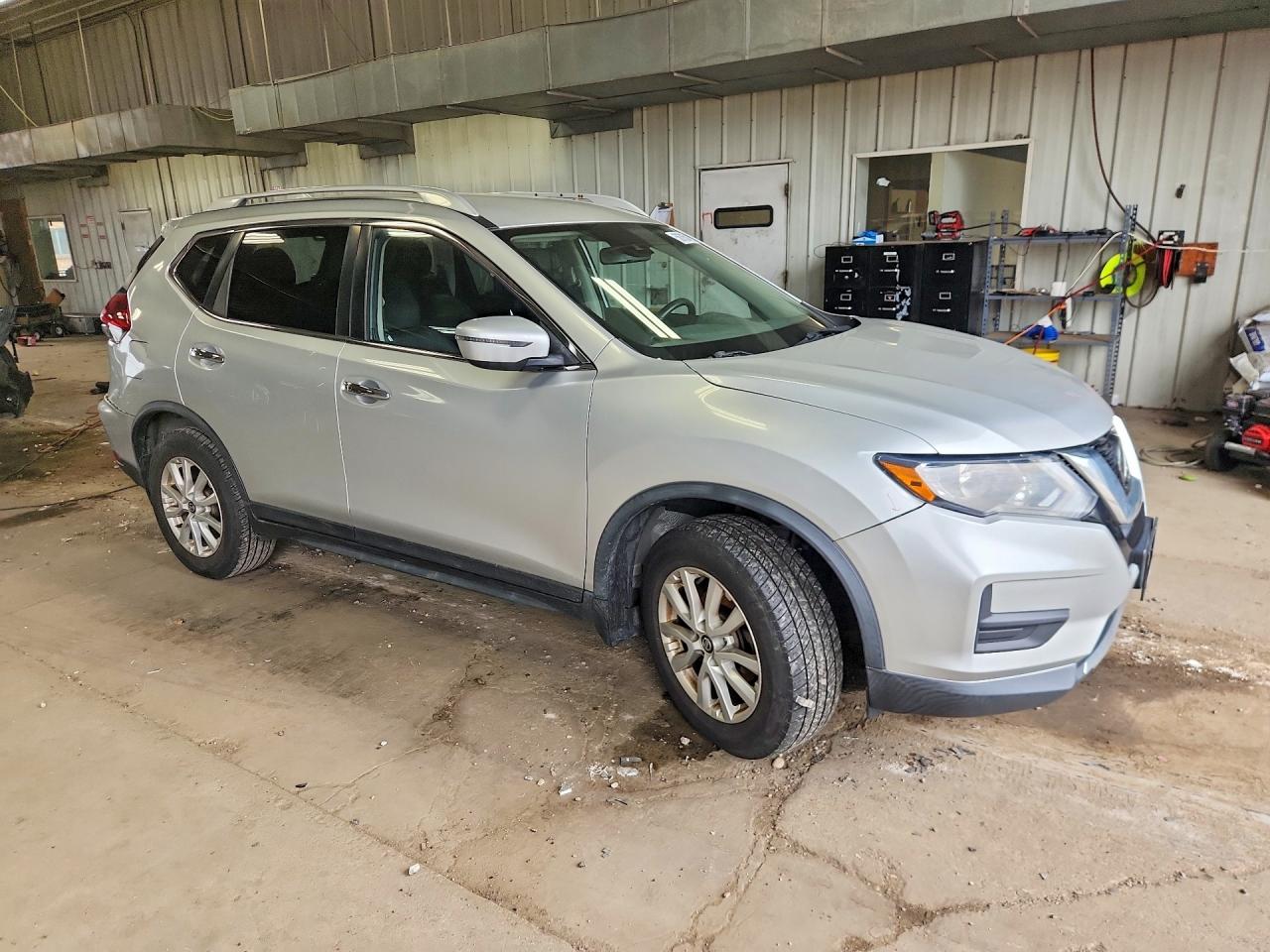 2019 NISSAN ROGUE SV — снимка 4