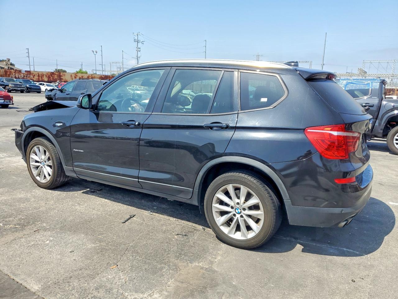 2015 BMW X3 XDRIVE28I — снимка 2