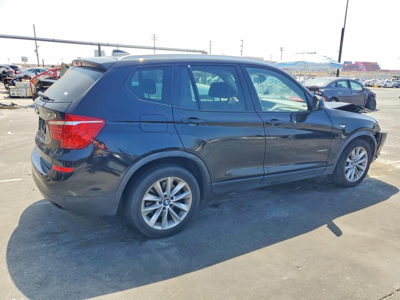 2015 BMW X3 XDRIVE28I — снимка 3